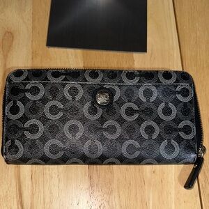 Coach Black and Gray Signature Circle Zip Wallet